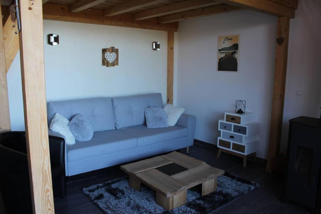 Appartement Vue Sur Le Golf Et Le Lac Leman Publier Bagian luar foto