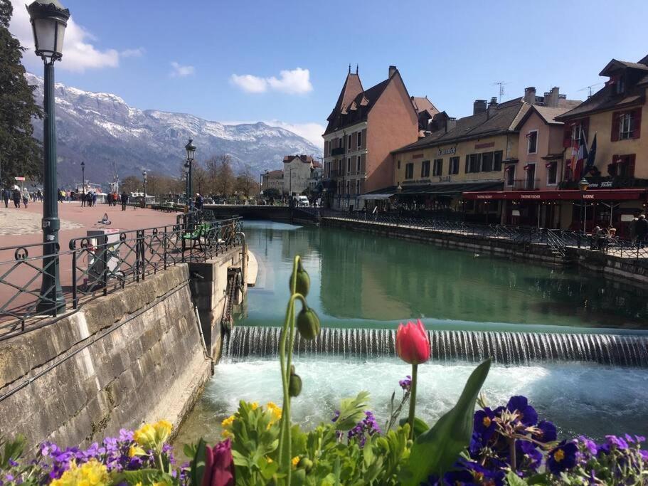 Appartement Vue Sur Le Golf Et Le Lac Leman Publier Bagian luar foto